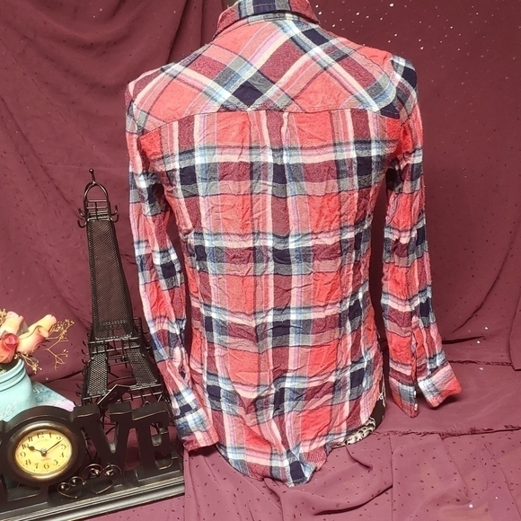 ARIZONA Jeans Co Plaid Button Down - Picture 3 of 4
